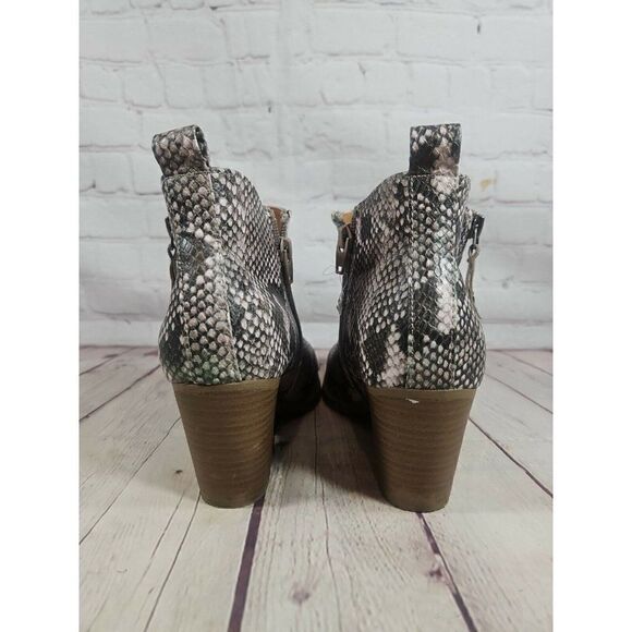Universal Threads Ankle Boots Gray Snakeskin Women's Size 8.5 - Picture 6 of 9